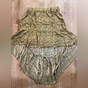 NWT Umgee Leopard Print High-Low Skirt